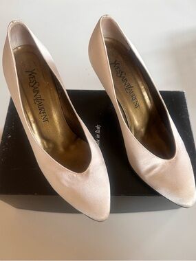 Vintage 1980s Yves Saint Laurent Cream Satin Pointed-Toe Pumps
